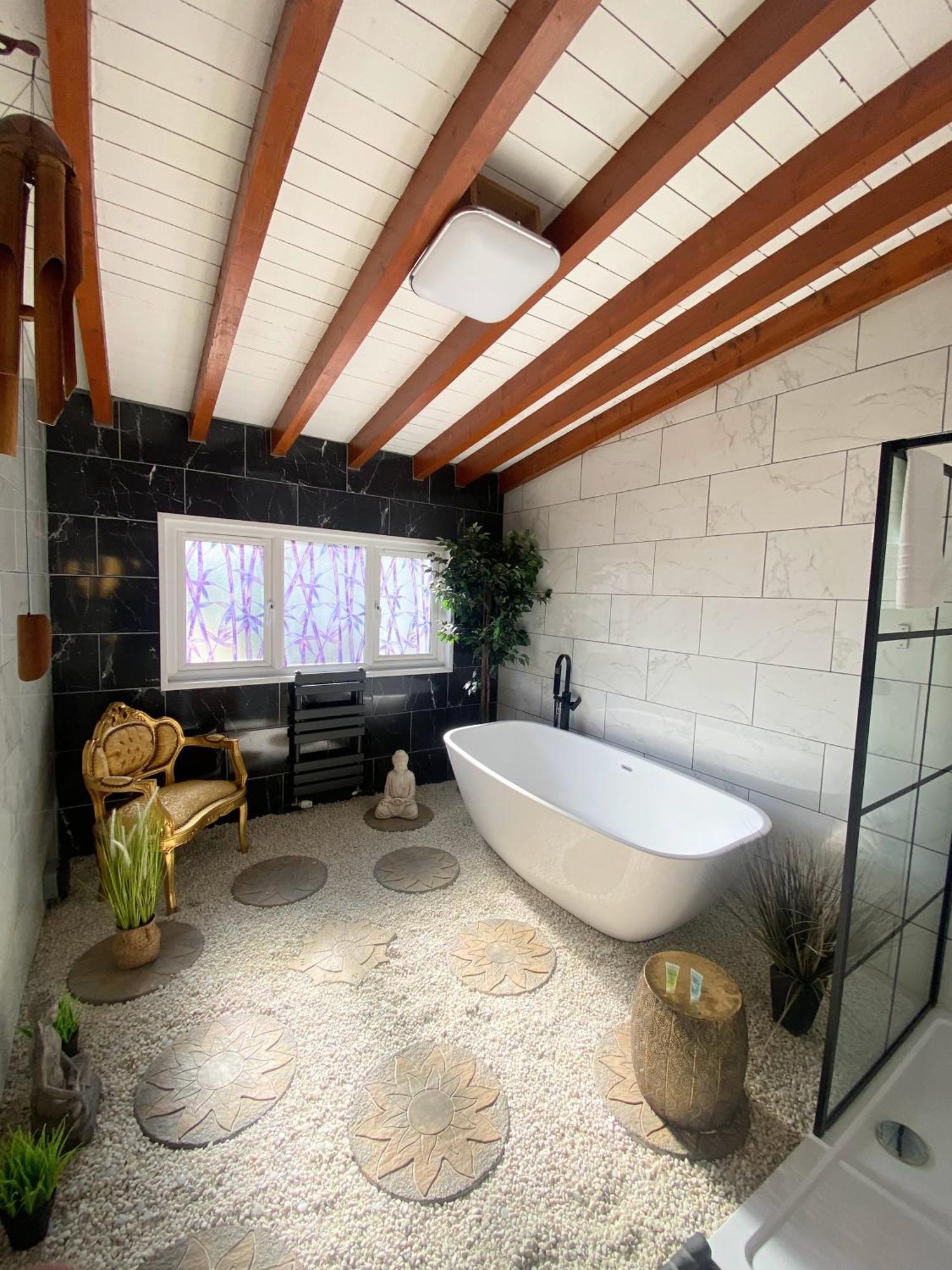 Villa Kaoglen Zen-Feature Bath-Dunkeld-Route 500 Balnald Exterior foto